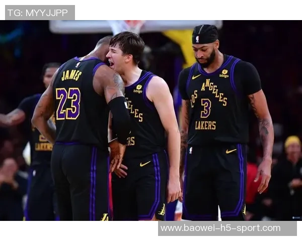 小桥谈三球和米勒上场时间受限积极性高昂不断鼓励队友表现 小桥谈三球和米勒上场时间受限积极性高昂不断鼓励队友表现